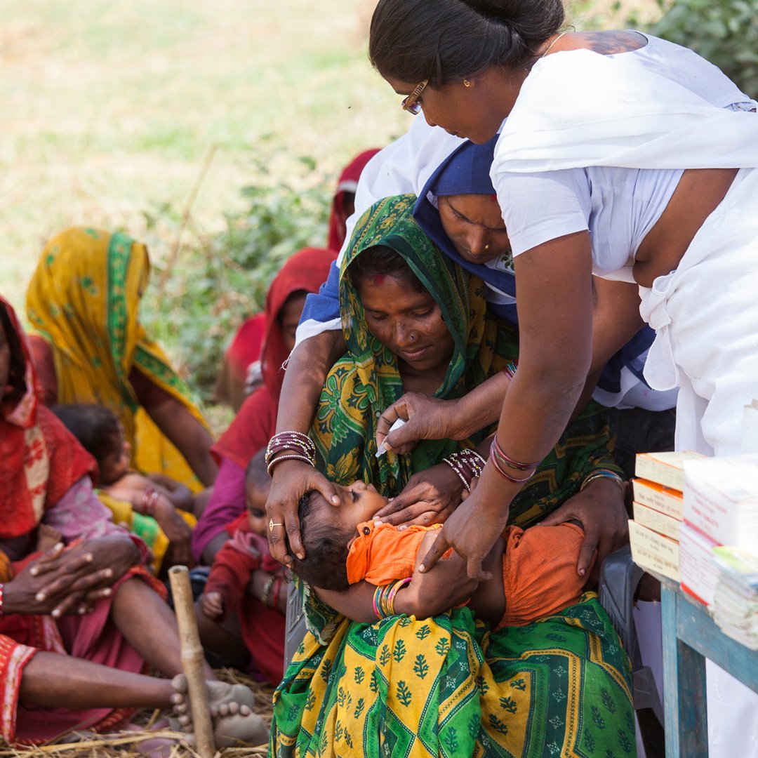 10 years ago today, India was declared polio-free by @WHO. To celebrate this anniversary, @glblctzn spoke to public health experts about the country's vaccination efforts and the broader impact on global polio eradication. Here's what they said 👇