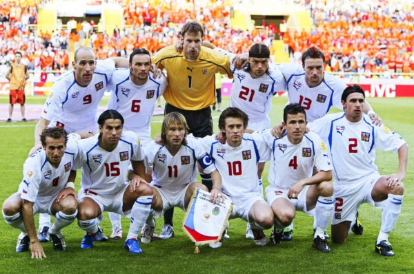 Dicen los datos que los checos son los mayores consumidores de cerveza del mundo. En señal de respeto ante tal hazaña, vamos a analizar a algunos de los jugadores más míticos de la historia de la República Checa. Let's go! ⬇️