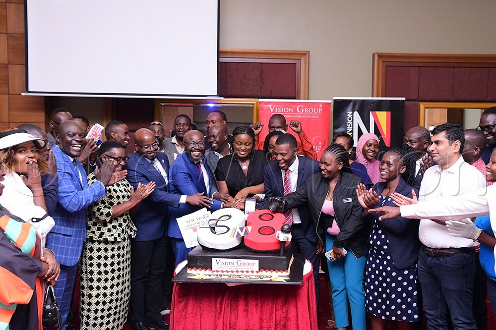 newvisionwire's tweet photo. 𝐓𝐡𝐚𝐧𝐤𝐬 𝐟𝐨𝐫 𝟑𝟖 𝐲𝐞𝐚𝐫𝐬 𝐨𝐟 𝐬𝐮𝐩𝐩𝐨𝐫𝐭 🥳

Since we went into business 38 years ago, we've evolved in many ways, achieved many milestones and changed many lives. None of this would have been possible without your support. #VisionUpdates #NVCustomerWeek | #VisionAt38

Cake by JjajjasBakes 👉🏾https://t.co/BH7XmFrYha

📸 @kamiriam
