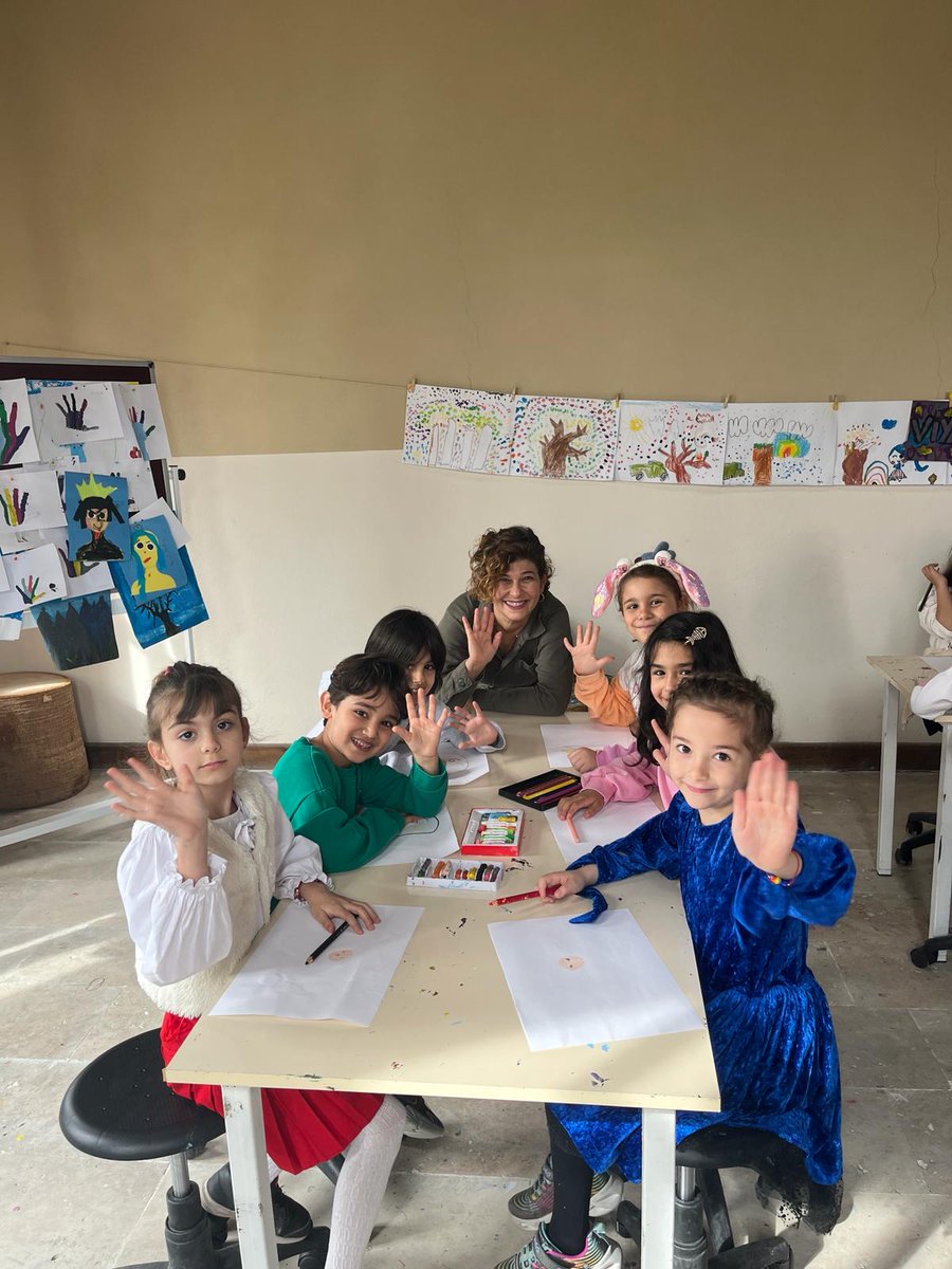 Tasmektep33's tweet photo. Taş Mektep Müzik Köyü'müzün bugünkü misafirleri Yenişehir Mersinli Ahmet İlkokulu öğrencileriydi. Müzik ve resimle, dolu dolu geçen ziyaretleri için öğretmen ve öğrencilerimize teşekkür ederiz. @tcmeb @MersinMEMArGe @MezitliMEM @MersinMEM @FaziletDurmus https://t.co/rLWqs2BbQ3