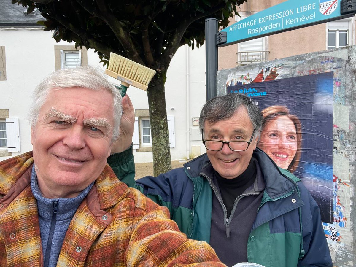 Renaissance_29's tweet photo. Les Concarnois mobilisés et en campagne #BesoinDEurope avec @ValerieHayer ! https://t.co/gmRV6Zey2C