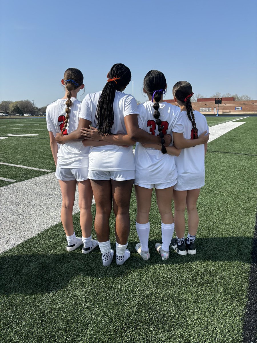taylorgray_10's tweet photo. GAME DAY!!🦅🦅
📍Wichita South 
@ 6:00pm vs Topeka
#titanclassic #maizehigh #letsgoeagles https://t.co/NaA4joKbxy