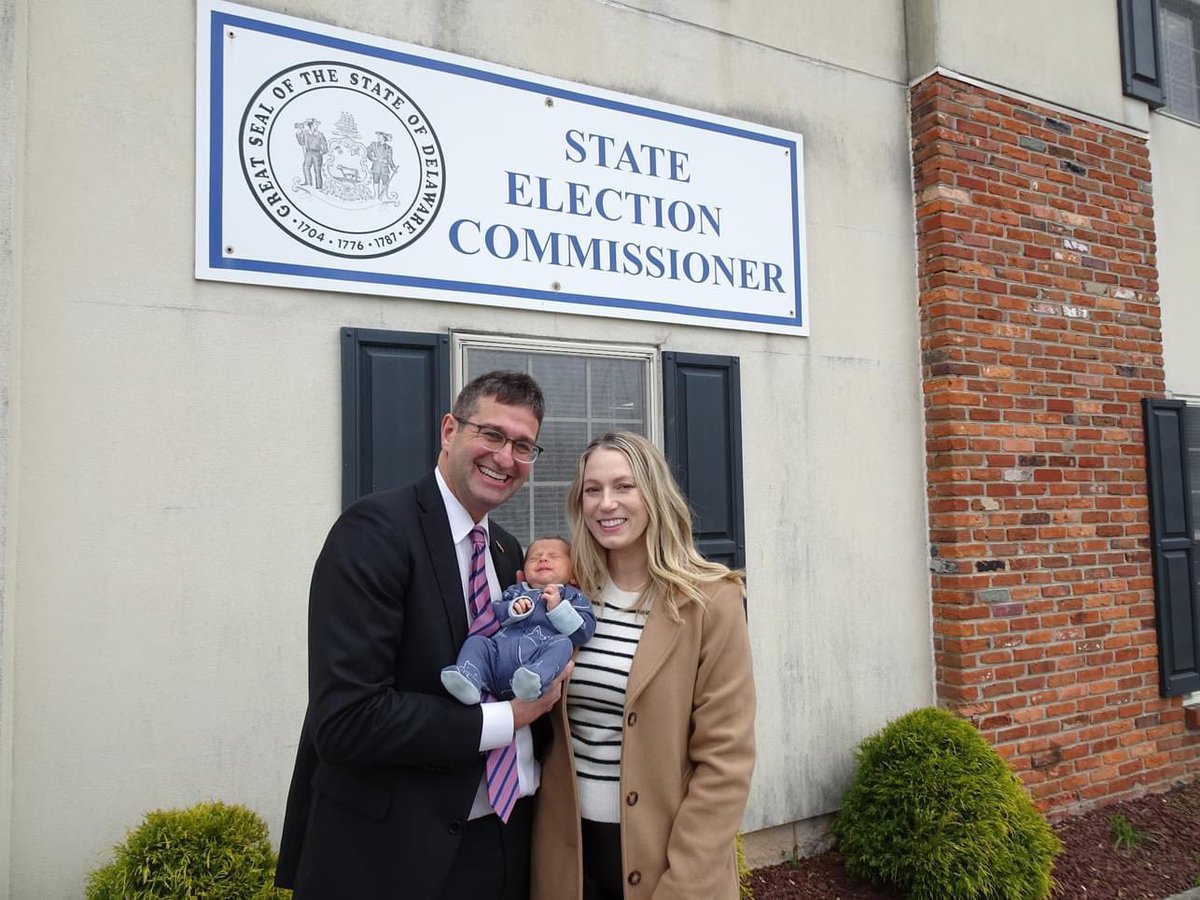 MattMeyerDE's tweet photo. Today, alongside my wife Lauren &amp; our son, Levi, I officially filed my candidacy for Governor of Delaware. 

As Governor, we will move this state forward, deliver real results for hard-working families, and continue to build on the progress we have made. https://t.co/4a2oJWk6yx