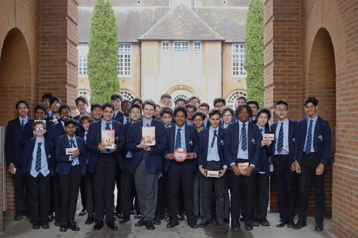 mgs_1515's tweet image. Well done to our year 10 Commendations Prize Winners for the Lent Term! Nearly 800 commendations between them – an outstanding achievement! Also, a big well done to our year 9 Commendations Prize Winners - the top three pupils received nearly 300 commendations! #Commendations