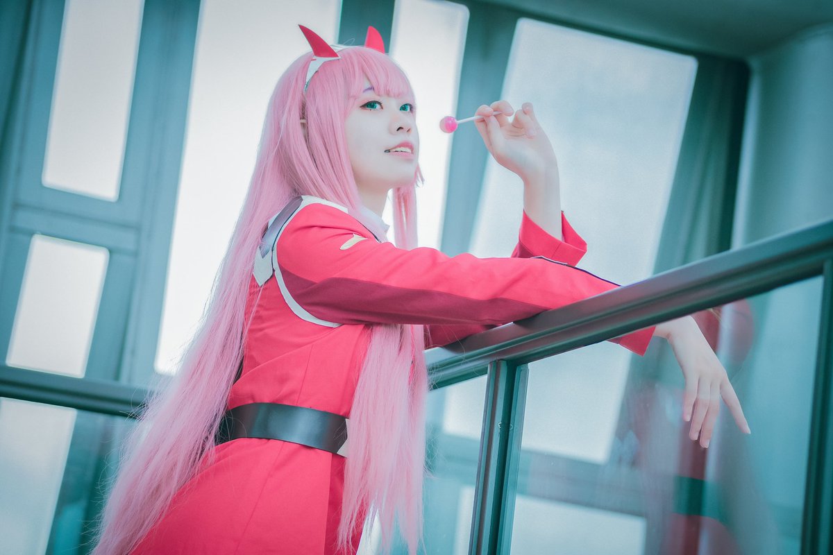 aka0509_watari's tweet photo. 2021.4.22
是個意外 也是唯一一次拍🤣
📷小誠

#darlinginthefranxx #zerotwo #ダーリンインザフランキス #ダーリン・イン・ザ・フランキス #ゼロツー https://t.co/7UapDiqc3D