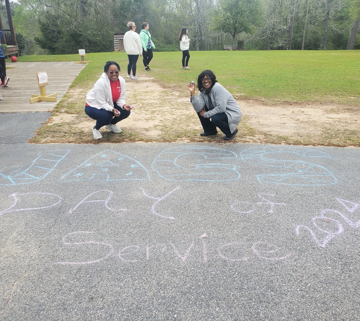 OCEatSouthAL's tweet photo. Shout out to the @UofSouthAlabama volunteers who supported UCP of Mobile’s Camp SMILE. This @uwswa’s Day of Caring was fun for the whole family with Easter egg hunts, horse rides, arts-and-crafts, and more.
#SouthServes #WeAreSouth #DOC24 https://t.co/ohOCqQltKP
