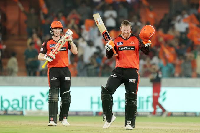 tejahblake's tweet photo. Highest IPL score 277 / 3 ......wow wow wowww

#SRHvsMi #IPL2024 #iplrecord #klaasen https://t.co/haYrk2APAu