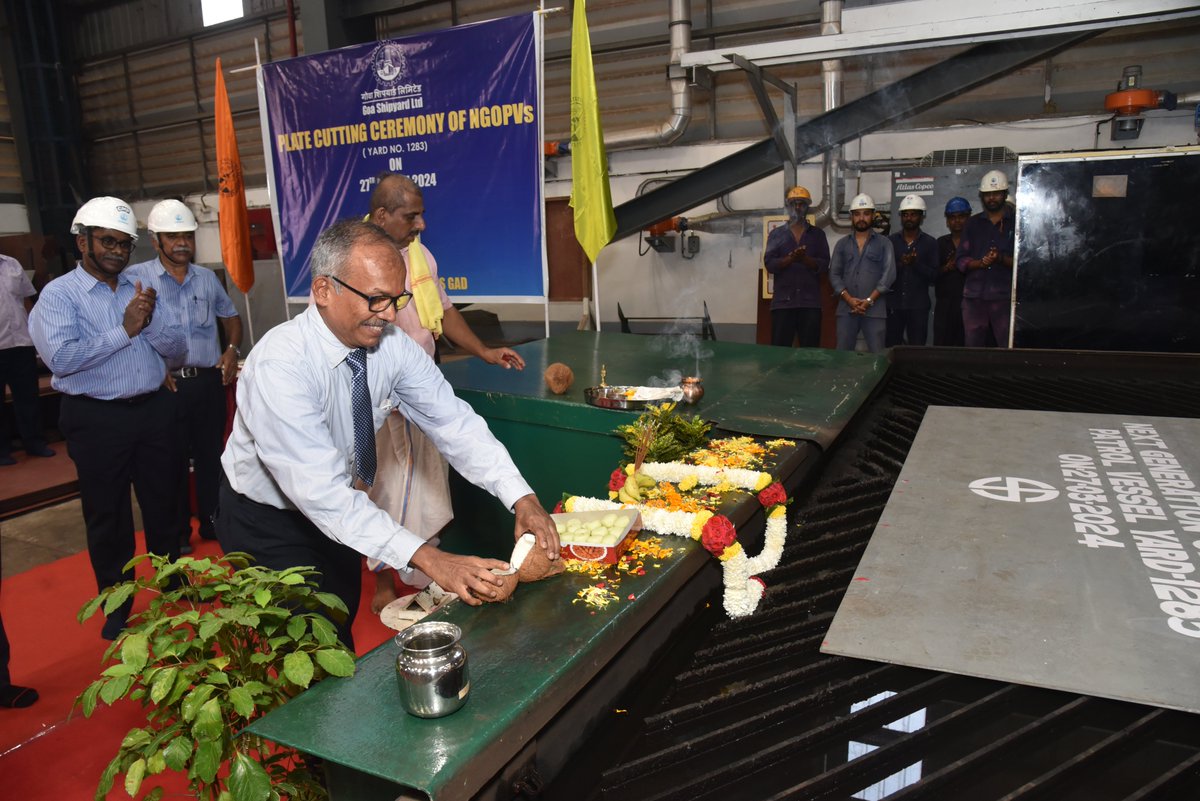 goashipyardltd's tweet photo. As part of 7 New Generation OPV project for Indian Navy, #GSL commenced physical construction of 3rd &amp; 4th Vessels yard 1280 &amp; 1283 by Plate Cutting ceremony at the hands of senior distinguished employees Shri Hillario D'Souza &amp; Shri Pramod Shridas Gad.| https://t.co/1HMp3yEqaD
