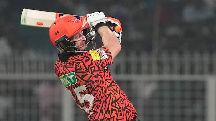 emilsilva100's tweet photo. It’s always a South African player. #klaasen keeping IPL alive after AB devilliers 🔥🔥#highestiplscore #IPL2024 https://t.co/FalCEklTCl
