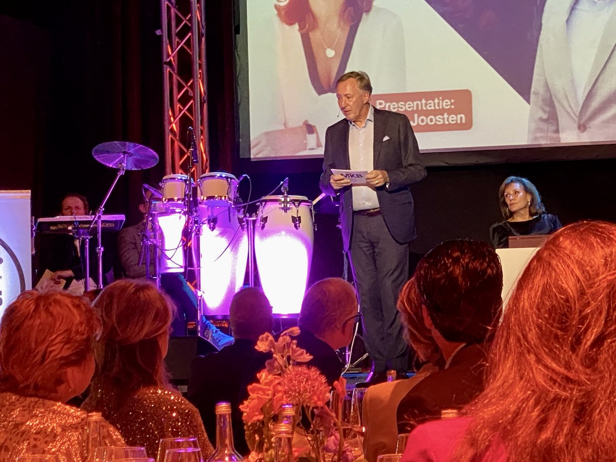 Stichting Ondernemersbelangen Rotterdam (@ondernemers010) on Twitter photo Als Co-Partner waren wij gisterenavond bij de voorzitterstransfer van <a href="/MKB_Rotterdam/">MKB Rotterdam</a>. Een mooie, gedenkwaardige avond. Dankjewel <a href="/klaverp/">Pieter van Klaveren</a> en veel succes Rob Uytdewilligen 🤩
#ondernemeninrotterdam #mkb Als Co-Partner waren wij gisterenavond bij de voorzitterstransfer van <a href="/MKB_Rotterdam/">MKB Rotterdam</a>. Een mooie, gedenkwaardige avond. Dankjewel <a href="/klaverp/">Pieter van Klaveren</a> en veel succes Rob Uytdewilligen 🤩
#ondernemeninrotterdam #mkb