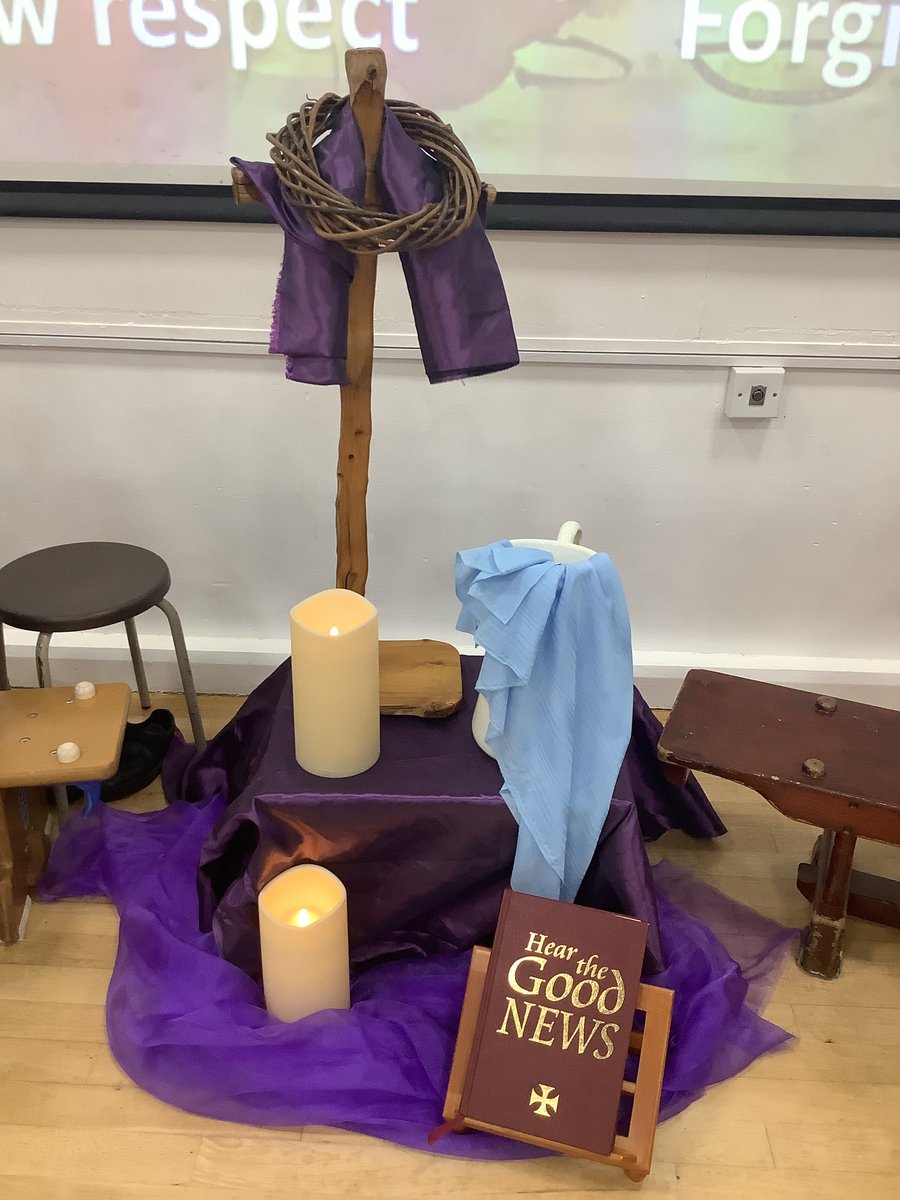 Thank you to Year 4 for leading a very prayerful and reflective Celebration of the Word with the theme of the ‘washing of the feet’ and how we can take inspiration from this story to serve others.