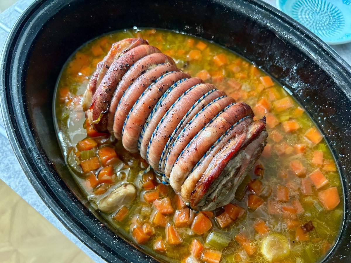 CakesandMore's tweet photo. Easter, traditionally #lamb is on the table , but it’s so expensive. Underrated cut is Rolled Lamb Breast
Make the gravy from the meat juices using everything that’s left in the roasting dish, and what a gravy it is.
https://t.co/RVsmnHg7Iw
#eastercooking #EasterWeekend https://t.co/eNiPIOQi37