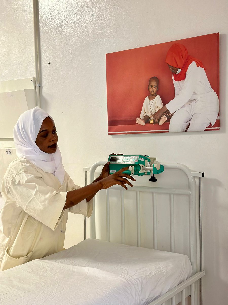 Abbiamo aperto un nuovo Ambulatorio #pediatrico a #Khartoum, nel complesso del Centro Salam, per prestare assistenza sanitaria a mamme e bambini fino ai 14 anni. Non abbandoniamo il #Sudan. emergency.it/comunicati-sta…