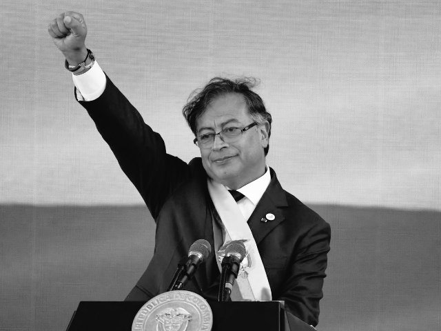 AdrianaVeterin's tweet photo. Este guerrillero HP es un presidente ilegítimo.
Si estás de acuerdo dale ❤️🔄 https://t.co/TMEkcI2MeM