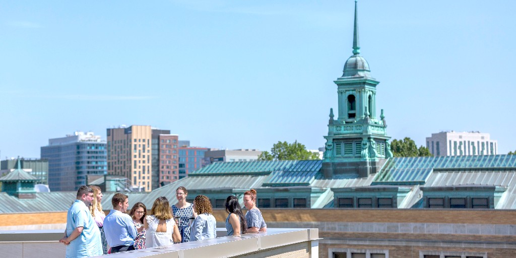 SocialWork@Simmons' MSW program can be completed through various tracks depending on prior education. For students with a Bachelor's of Social Work, the advanced standing program can be completed in as few as 16 months. Learn more: bit.ly/3vSGxoY