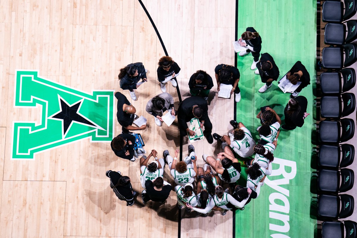 We hired @MeanGreenWBB's @CoachJBurton one year ago today! Renew your season tickets TODAY, and don’t miss any of the action in 2024-25. #PremiumGasOnly⛽️ 🎟 northtex.as/renew #GMG x #TakeFlightUNT 🟢🦅
