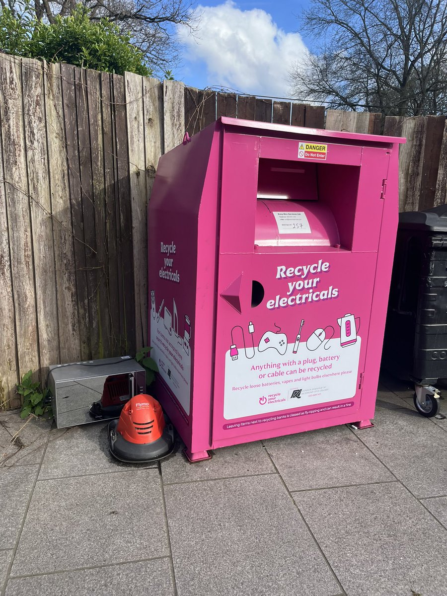 Great idea <a href="/LBRUT/">Richmond Council</a> but only if things with a plug fit in! <a href="/LBRuT_Help/">Richmond Council Help</a> can you arrange for these items to be collected from the recycling on Hampton Hill high street please!