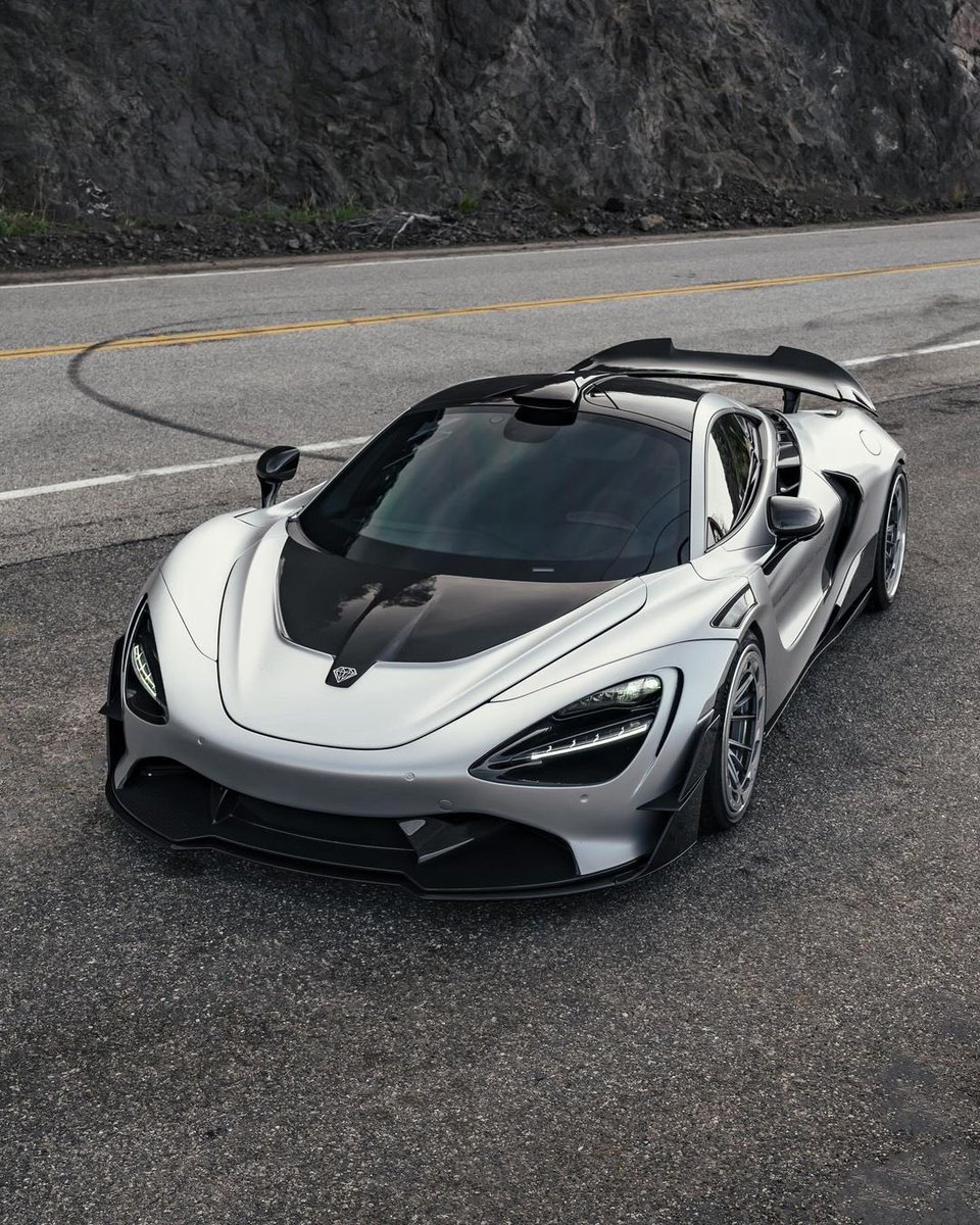 Autos Aesthetic tweet media