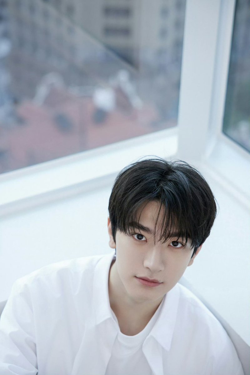 skyarise's tweet photo. Apparently danmei novel #全球高考 QQGK/Global examination by Musuli is getting a Netflix adaptation.

Cast: 曾敬骅 Tseng Ching-hua, 林一 Lin Yi https://t.co/WkkYiAqtuI