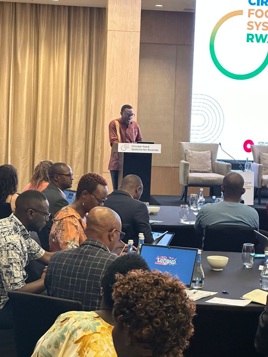 Dr @BirameSekomo , DG @RwandaIndustry: This is a special occasion to celebrate the achievements made over the last three years. It's also an opportunity for learning, knowledge exchange and fostering collaboration to advance circular economy for food in #Rwanda, Africa & beyond.