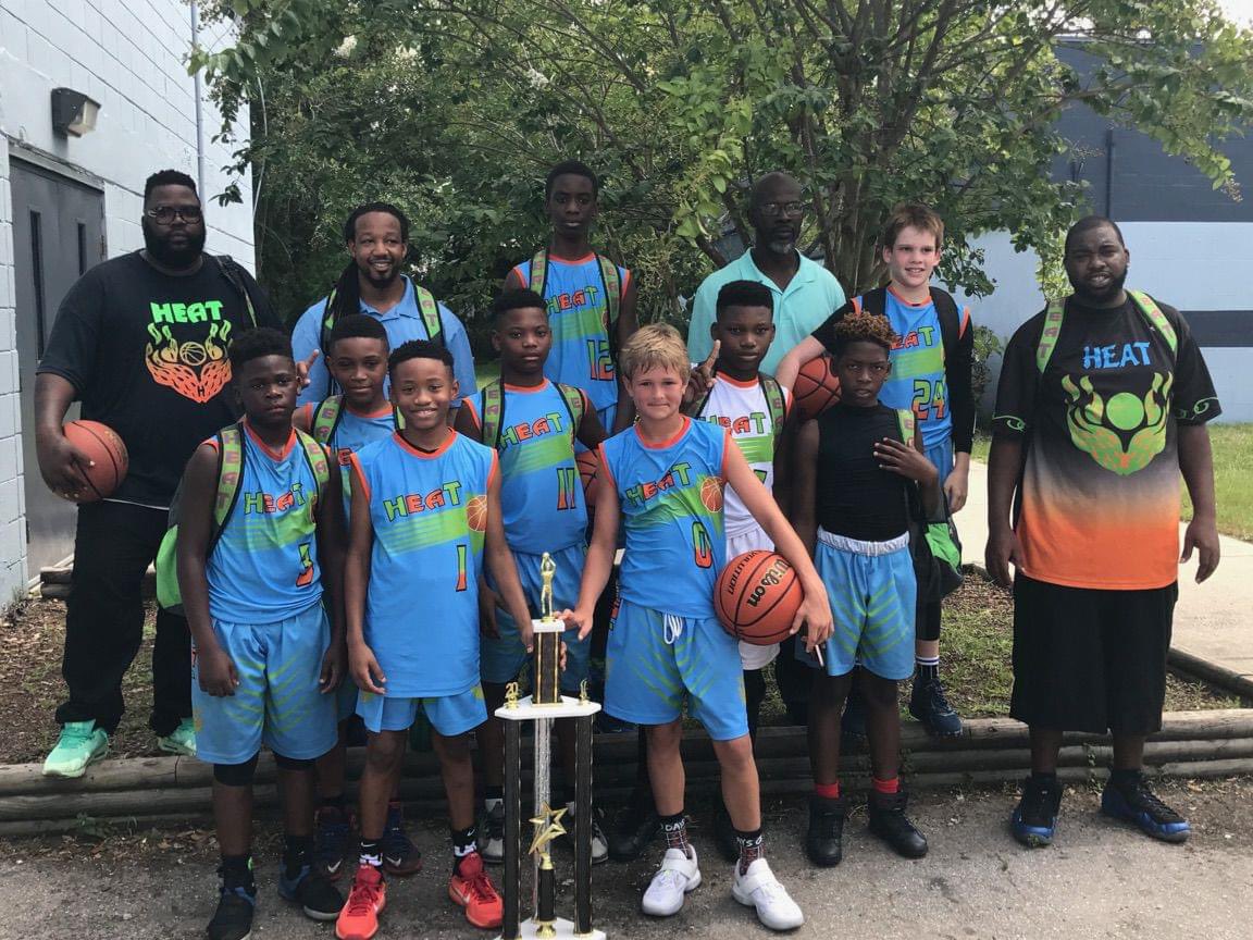 William45625901's tweet photo. I still haven’t seen a 5th grade AAU team better than this one yet 
, we beat 7th &amp; 8th grade teams all summer #HeatGang #YouKnoooow #AllDogs 🔥🔥🔥@king17johnson @kentjacks0n @caleb3williams @2024Grind  @Anthony58167584 https://t.co/EWDyjykej7