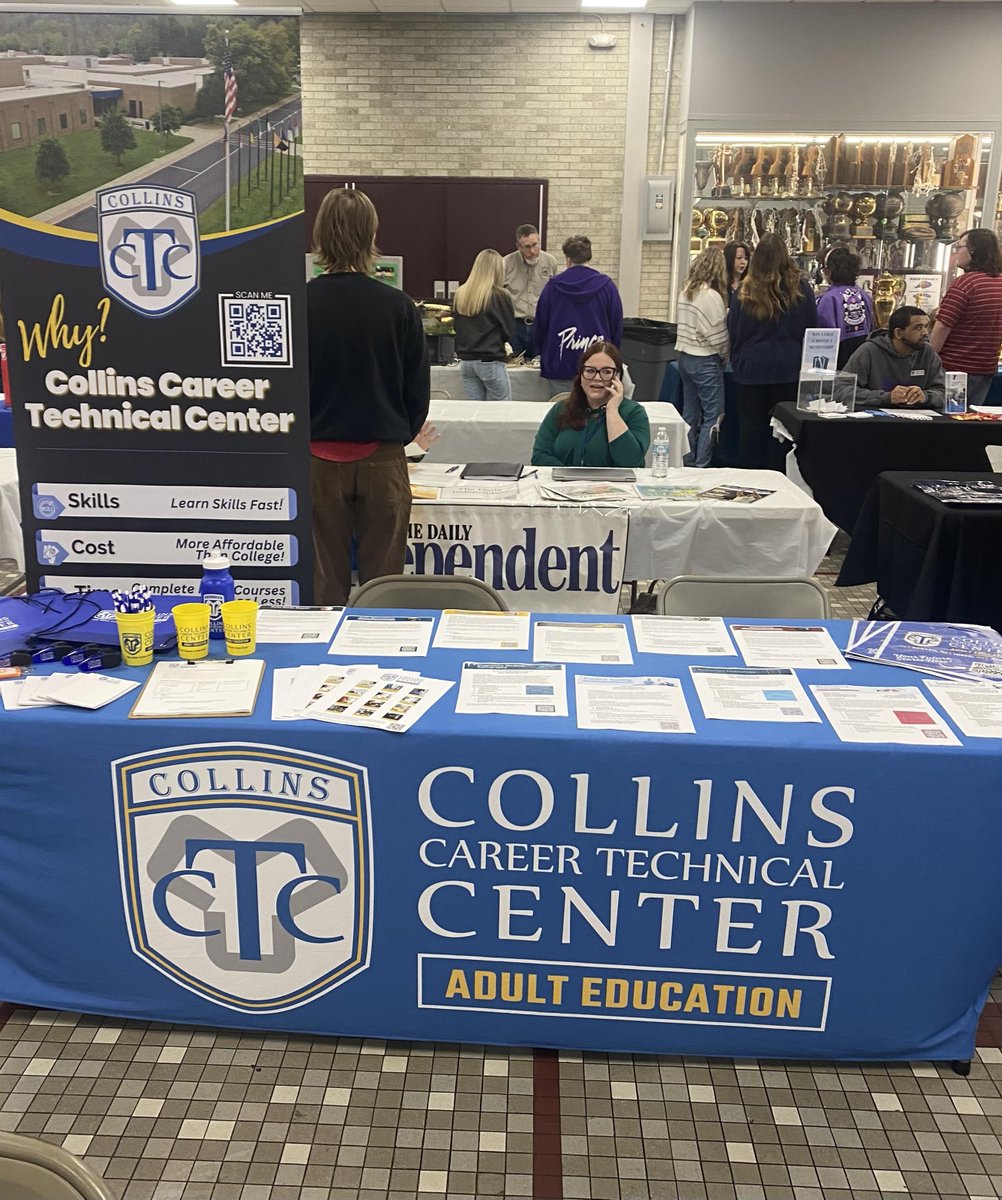 CollinsCTC's tweet photo. Taking over Paul Blazer High School’s Career Fair with our CCTC Adult Ed team! Showcasing allied health &amp; trades, led by '74 Ashland Tomcat alum, Mr. Mike Staton. 🎓💡 #CCTCworks #CCTCaded https://t.co/Xa5mCgffLT