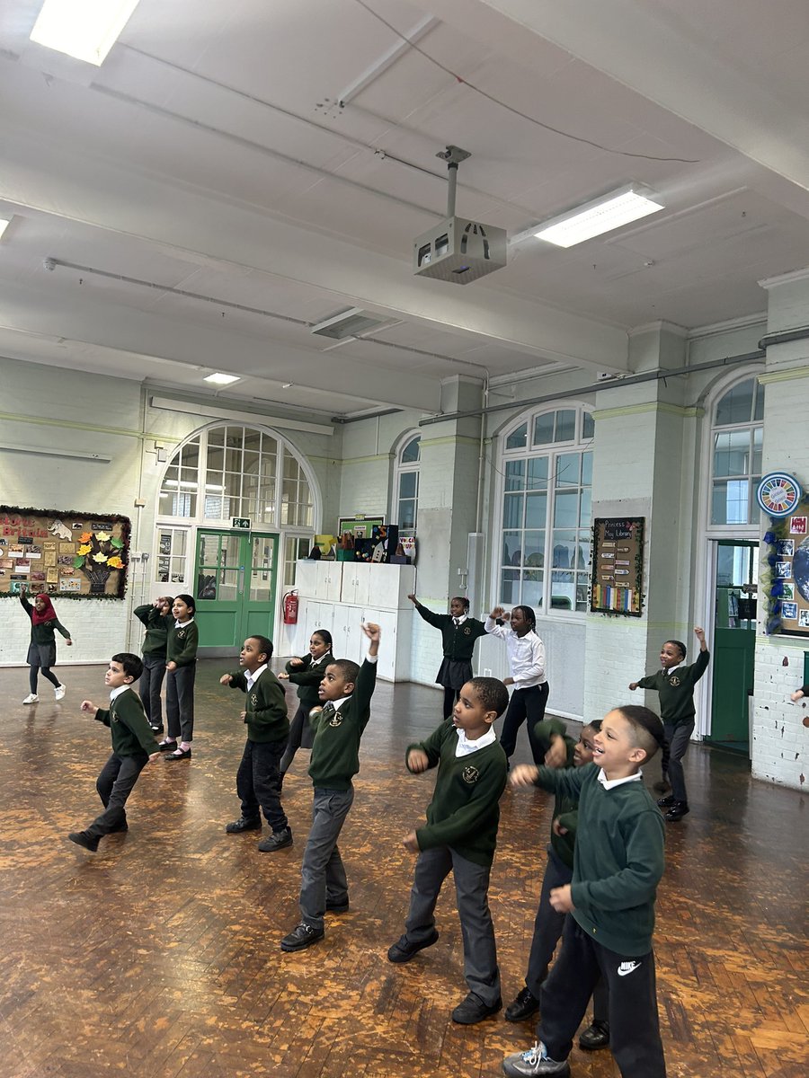 Dance Club was in full swing during lunchtime today! 🕺🎵🎶