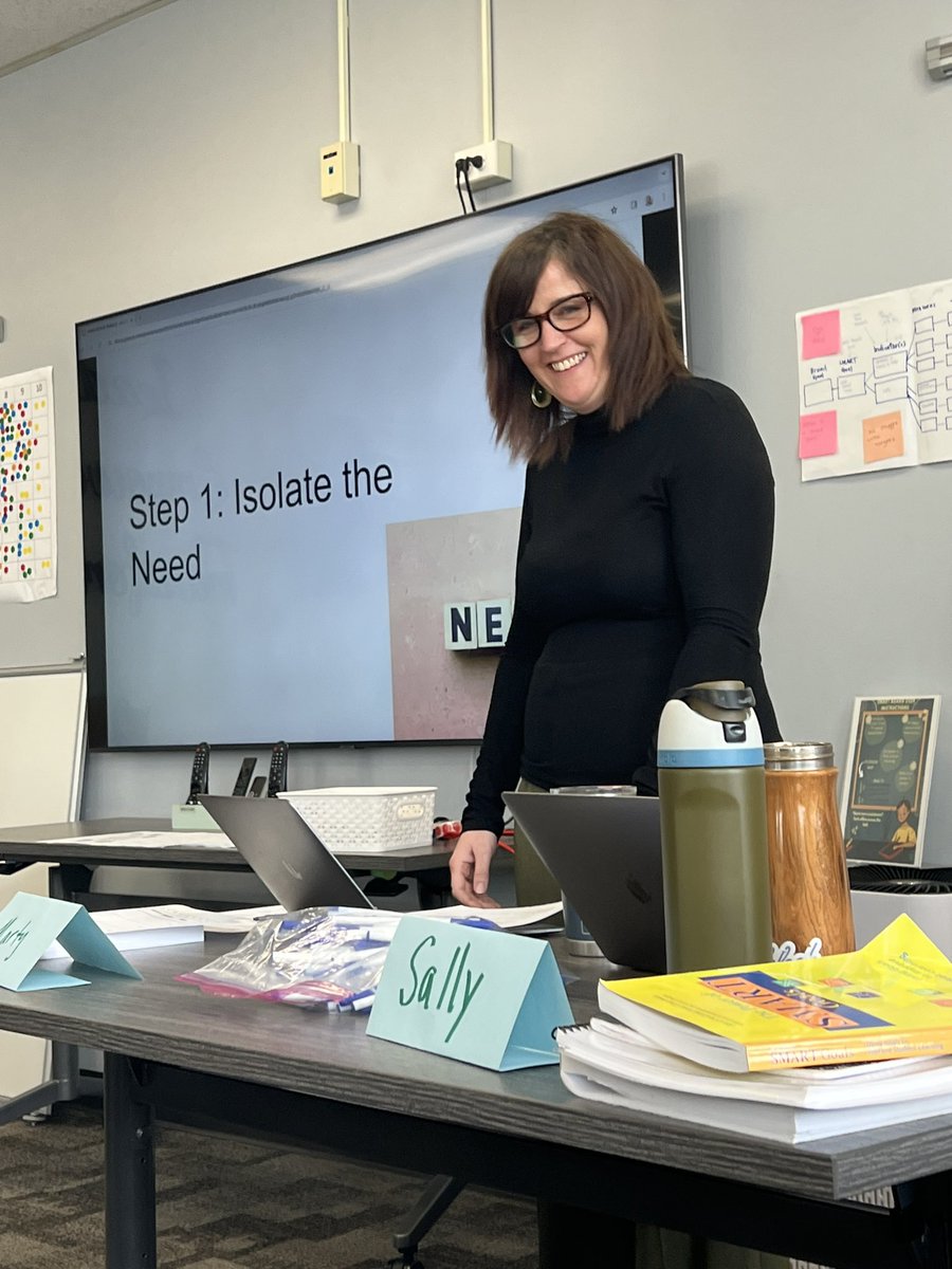 Ms_Bazz's tweet image. Learning from two of my favorites today! Knowledgeable friends &amp;amp; leaders! I just love ‘em! @StachuraMarty @IrvingZiegler #SIP #SMARTTRAINING #d100inspires @BerwynSouth100