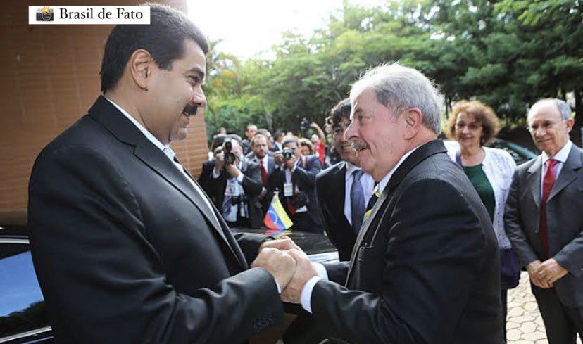 deolhonofront's tweet photo. 🇧🇷🇻🇪 | Ontem (26), o governo #Lula criticou pela primeira vez a condução do processo eleitoral venezuelano pelo governo #Maduro, após a opositora Corina #Yonis não conseguir registrar a sua candidatura. Mesmo assim, frisou que o país repudia as sanções sofridas pela #Venezuela. https://t.co/eFroNxljlA