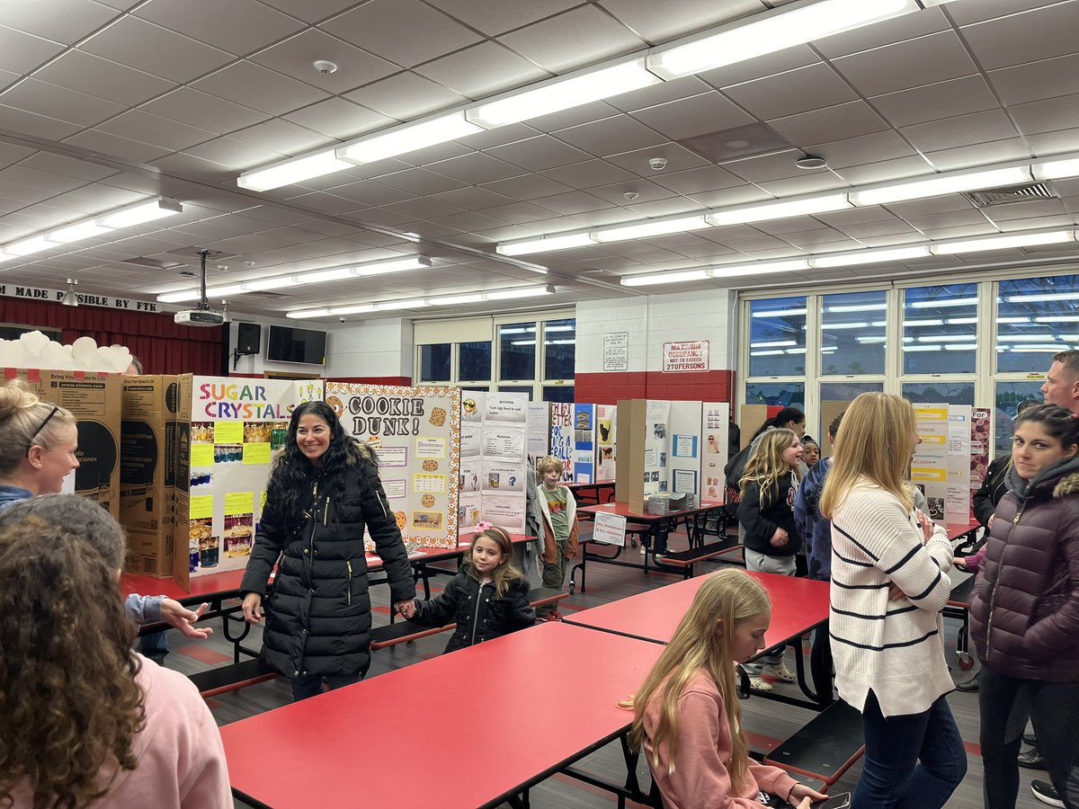 jfkeipride's tweet photo. Thank you to everyone who joined us last night for JFK’s Education Celebration! EIPRIDE FOREVER #eipride @eischools https://t.co/CIf6FA1H5z