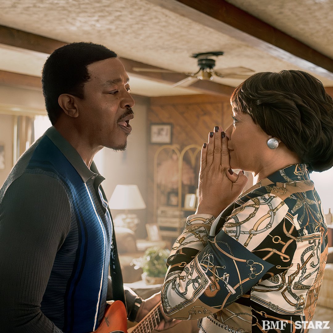 BmfTVWriters's tweet photo. BMF EP. 305: "The Battle of Techwood" written by the mind of @WriterLe premieres this Friday at midnight on @STARZ!  #BlackMafiaFridays #BMF #BMFStarz https://t.co/rXbsXMxorX