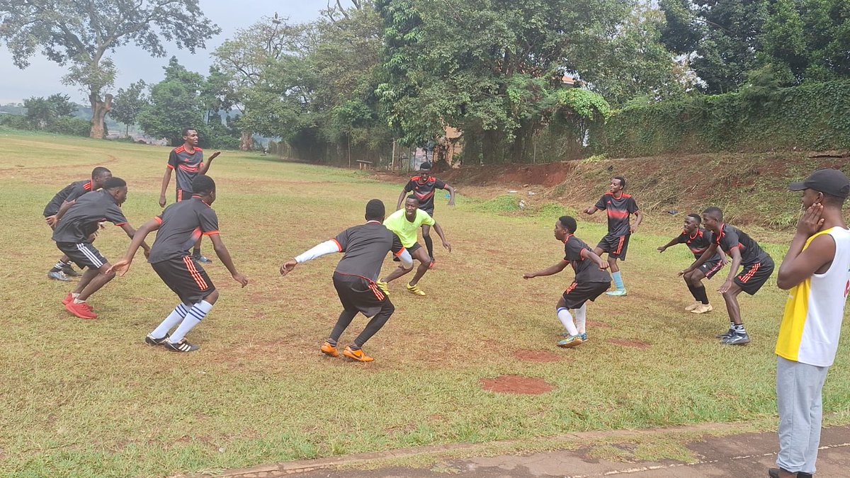 blbcovab's tweet photo. Work without play 😃😂 https://t.co/Gc83La1SWY