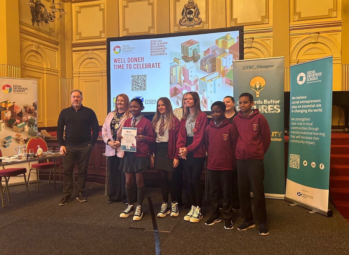 It’s been a tough decision, but the dragons have chosen a winner. Congratulation to… @StRoLAttain with ‘The Rosie Alliance’ Seasonal Art Project! Thanks to Wheatley Homes @GlasgowHousing for sponsoring. ⭐️ #SEA_Edu #GlasgowDD24 @GlasgowSEN @TBF_Glasgow @GlasgowCC