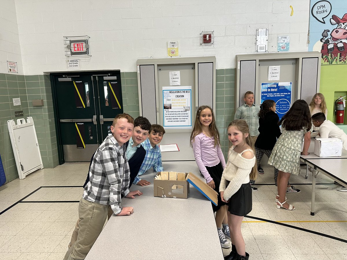 MpsPerce's tweet photo. 4th Grade STEM Showcase today! I am SO proud of my students. Way to go!!! https://t.co/hxFj4mv4oI