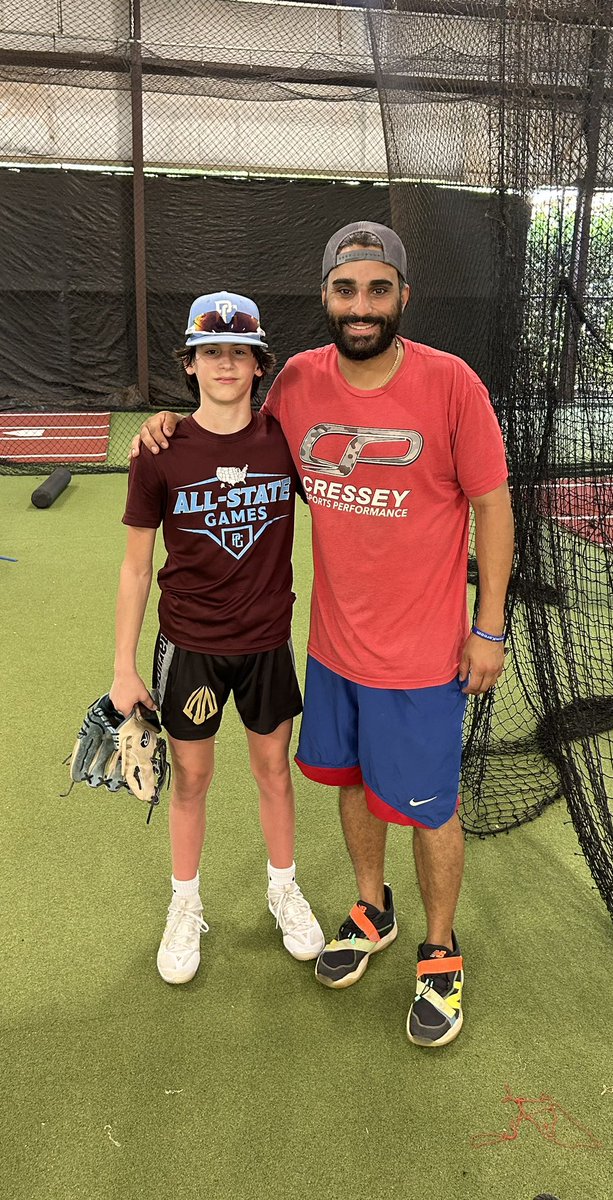 RyWheels15's tweet photo. Had a great couple of days working out with @maxcito87 and the team @CresseySP Thanks Coach! 💪⚾️💯 @AscentAthlete_ @devonprepbsbl @Coach__McCann https://t.co/sPXq1SZTdO