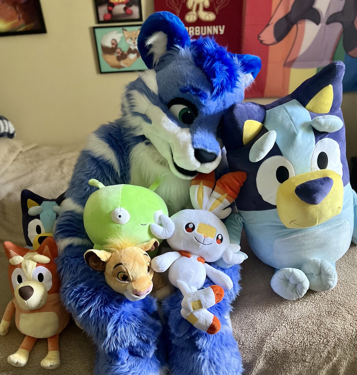 TybaricTiger's tweet photo. Never let anyone tell you you’re too old to like plushies 🧸💙

📸: @SnepcubSakai https://t.co/dQ5w3yujbs