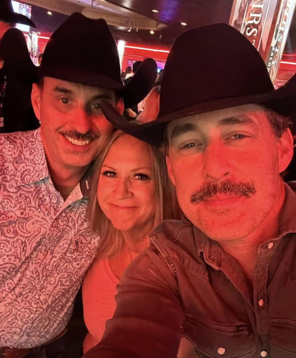 Matching hats and mustaches!!! Now that’s one heck of a selfie! Send me yours y’all!! I love seeing them in the comments and DMs! #matchingmustaches #cowboystyle