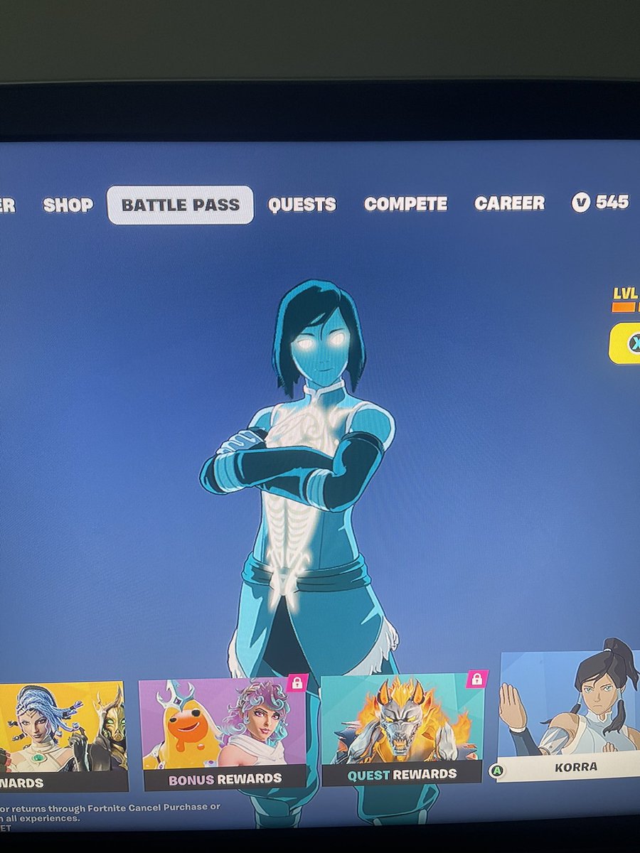corgi_astr80302's tweet photo. Having it be KORRA first instead of Aang is just so disrespectful 💀 without Aang there would be no Korra. I need to know who signed off on this not to mention this battle pass is ASS #Fortnite #THOK #ATLA #FortniteChapter5Season2 https://t.co/IAXFyALttq