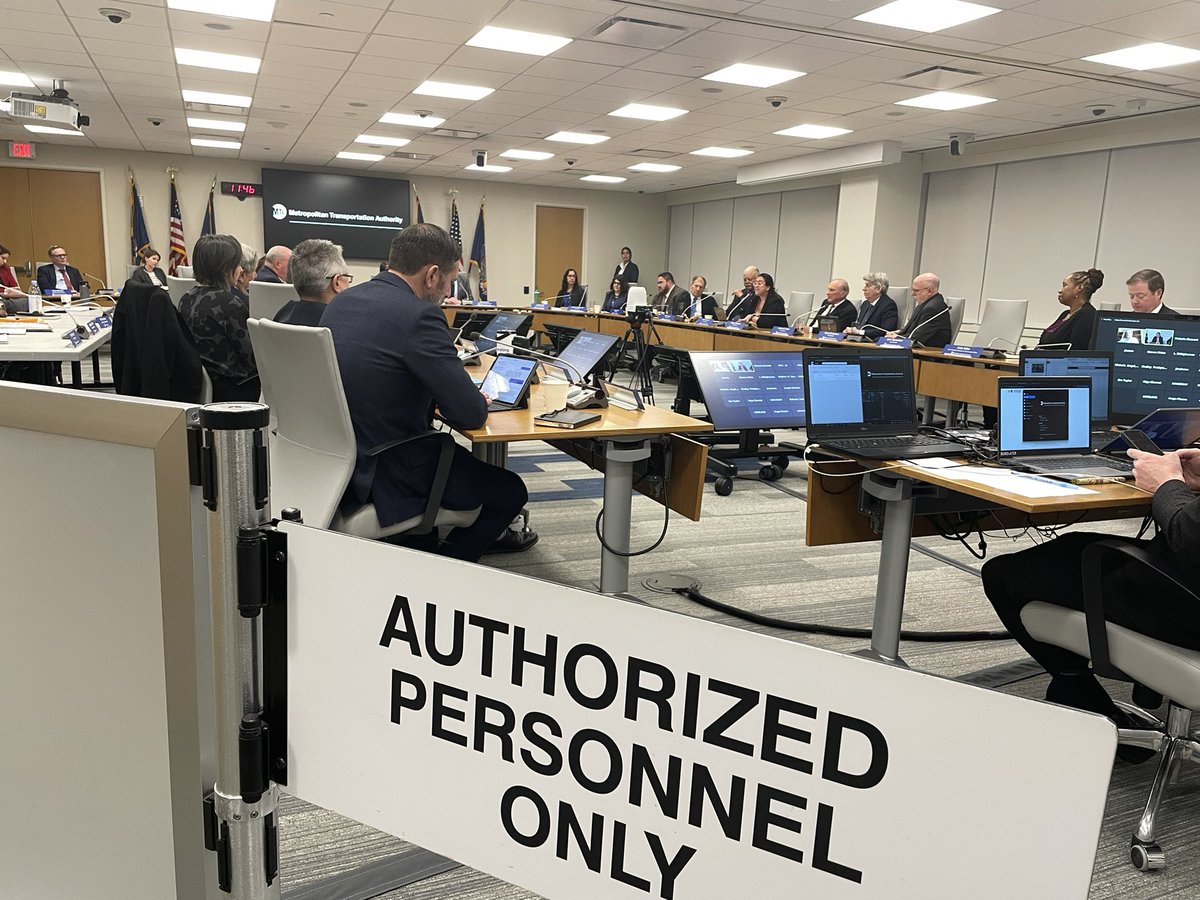 NEW: @MTA Board approves FINAL congestion pricing structure. $15 for cars. $24-$36 for trucks. School buses, commuter buses and essential NYC govt. vehicles exempt. Starts June 15 unless court intervenes. #NBC4NY