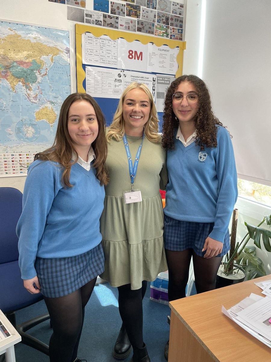 Miss Douglass 🌎 tweet media