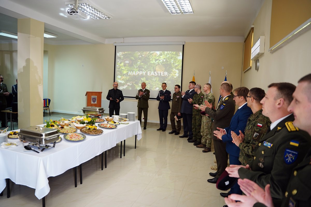 MNBHQ's tweet photo. Today the π±πΉπ΅π±πΊπ¦@MNBHQ family had a great opportunity to celebrate Easter with colleagues, friends and partners, enjoying traditional dishes and sweets in a good company.
Wishing everyone a Happy Easter and joy!
#HolyTime #unitedforpeace #LITPOLUKRBRIG https://t.co/Pa7zp4pPdH