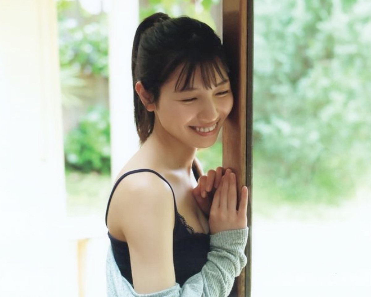 Bkke21's tweet photo. 陽〇のおっぱい大きすぎ💕💕
揉みしだいたあとに挟んでもらったらすぐにびゅるびゅる出ちゃう💕💕 https://t.co/2aaH2Lu8iP