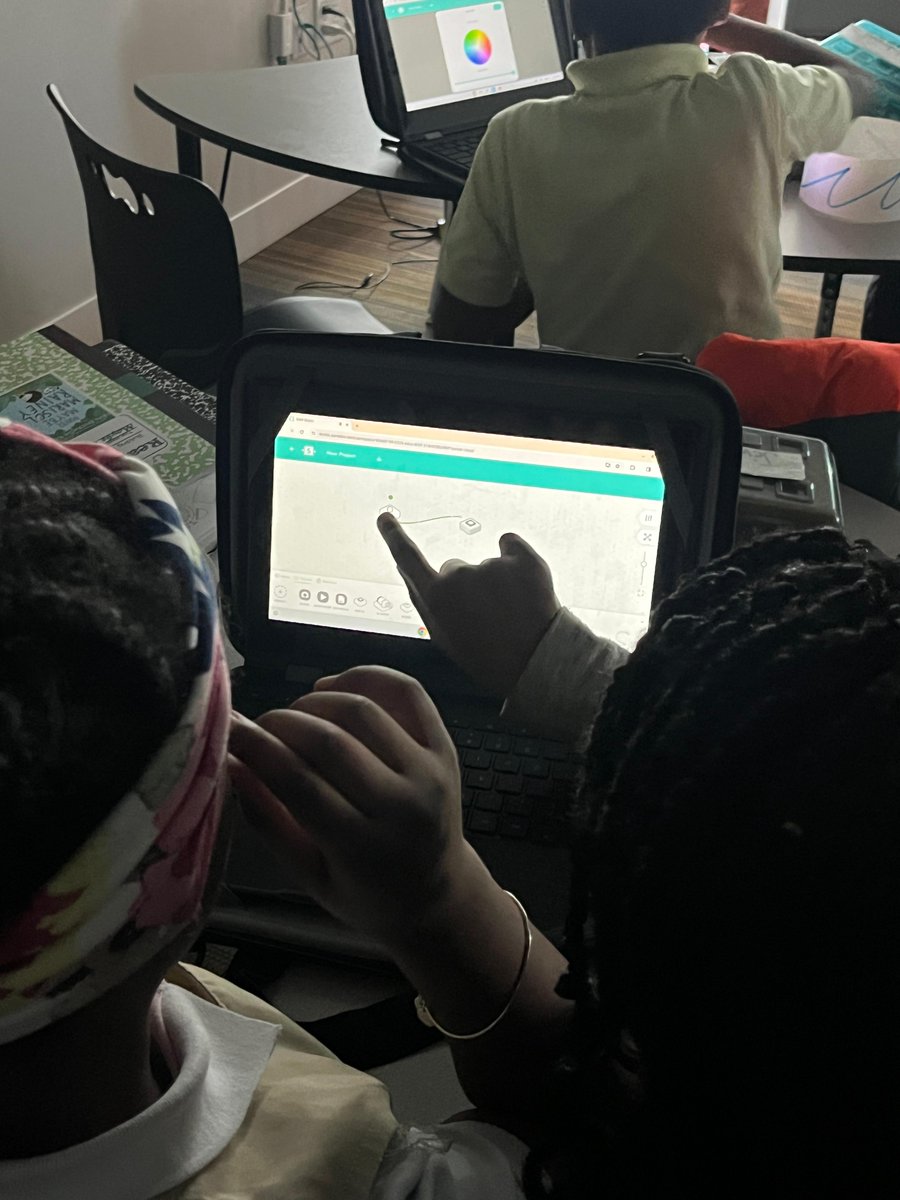 St. Francis Neighborhood Center tweet media