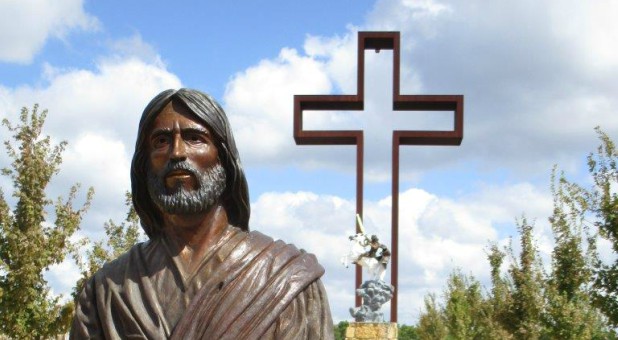 Amsterdam305410's tweet image. #Rapturexreport #93points #kerrvilletexas #rapturereport  They know jesus was black in Texas.....its going down ,the revelation will not be televised on Meta (antichrist)....  #therapture #saintamenthealbum #soundcloud #iamhimthealbum #iamhim2thealbum #amenfamilytree Luka 77