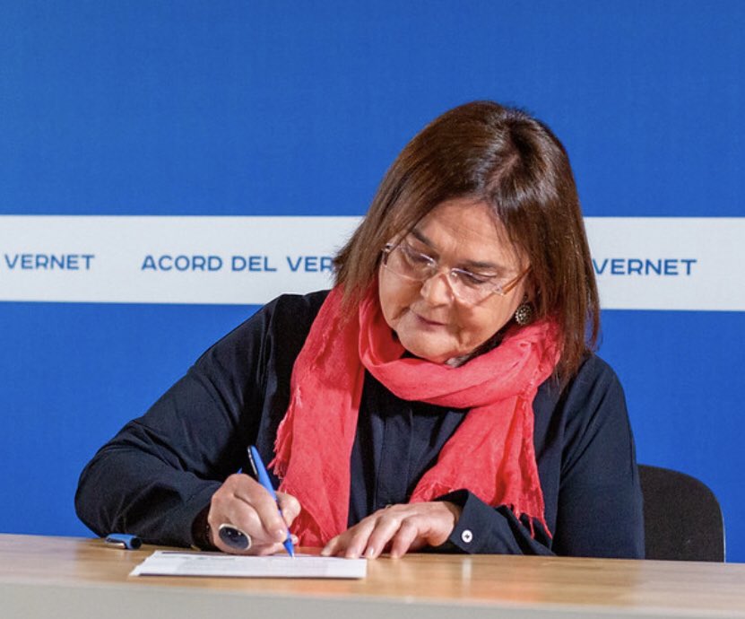 Un honor signar en nom de <a href="/MovEsquerresCat/">MEScat Independentistes d'Esquerra</a> l’acord del Vernel donant el nostre suport a la candidatura de <a href="/KRLS/">krls.eth / Carles Puigdemont</a> a les properes eleccions al Parlament de Catalunya del 12 de maig.