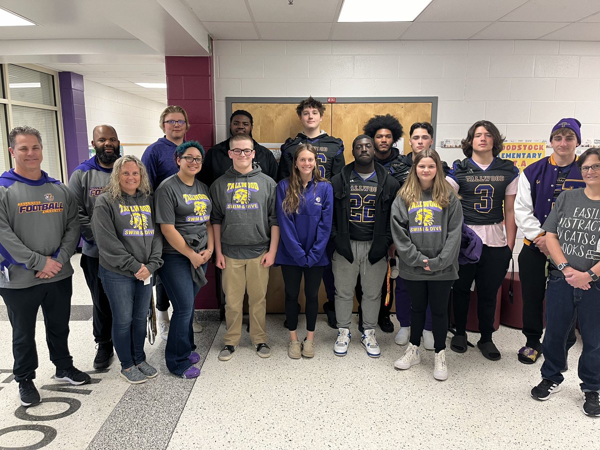 WoodchuckWorld (@woodchuckworld) on Twitter photo THANK YOU <a href="/TallwoodLions/">Tallwood High School</a> <a href="/TallwoodFball/">Tallwood Football</a> for spending time <a href="/WoodchuckWorld/">WoodchuckWorld</a> today! Our students loved reading with you! THANK YOU <a href="/TallwoodLions/">Tallwood High School</a> <a href="/TallwoodFball/">Tallwood Football</a> for spending time <a href="/WoodchuckWorld/">WoodchuckWorld</a> today! Our students loved reading with you!