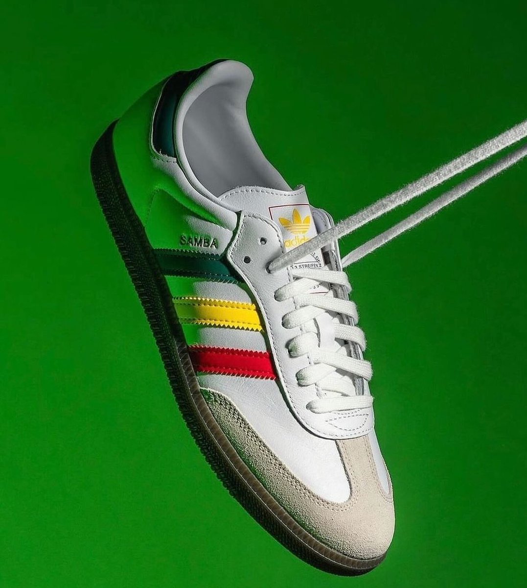 Turkish nationalists are furious over Adidas' latest Samba release,  objecting to its use of red, yellow, & green, colors linked w/Kurdish  symbolism. Their reaction highlights the fragility of their ego & their