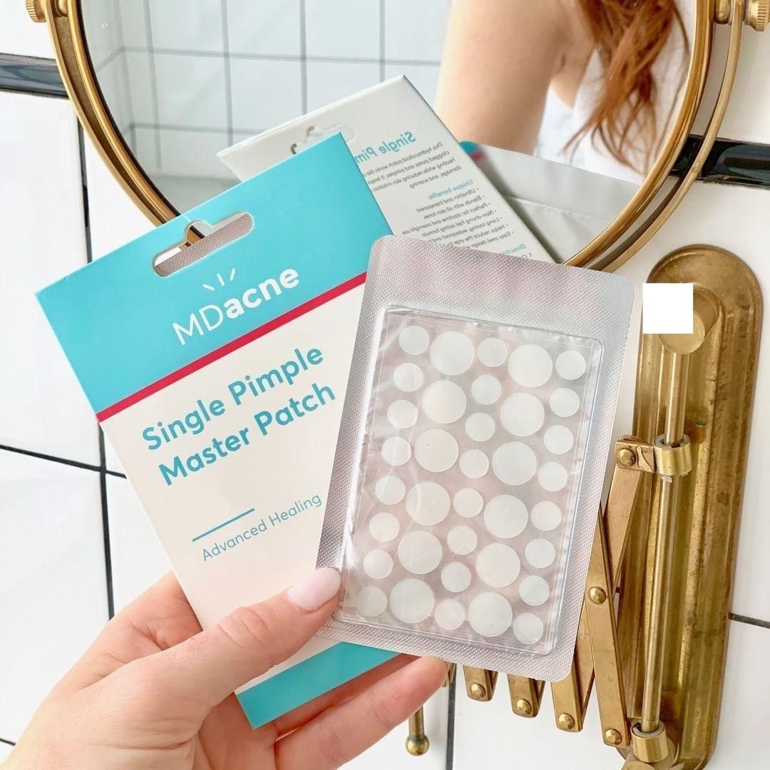 My secret for tackling those last-minute breakouts, especially when I’m traveling. Invisible, fast-acting, and so effective, these patches are a must-have in your skincare kit 🙌  mdacne.com/products/pimpl…