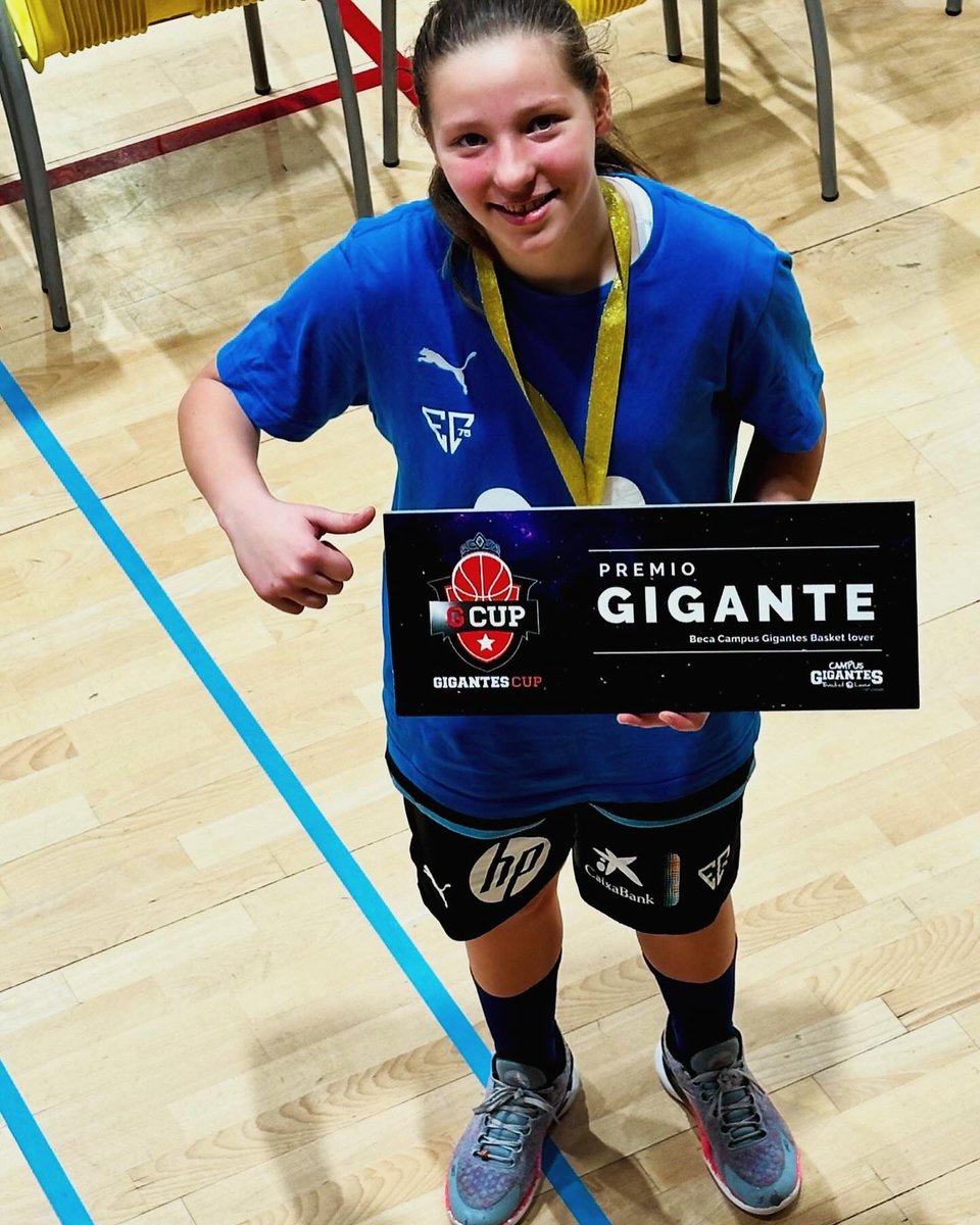 elegasolina's tweet photo. @MovistarEstu minibasket Begoña subcampeón @GIGANTESJunior @GIGANTESbasket @FBMadrid @KelloggsLATAM disputado en  Guadalajara y Mara Díaz Montesdeoca, nuestra nieta MVP del torneo con 92 puntos en 7 partidos, la saga continúa…🏀 🏀🏀 https://t.co/CjAyQDrTET