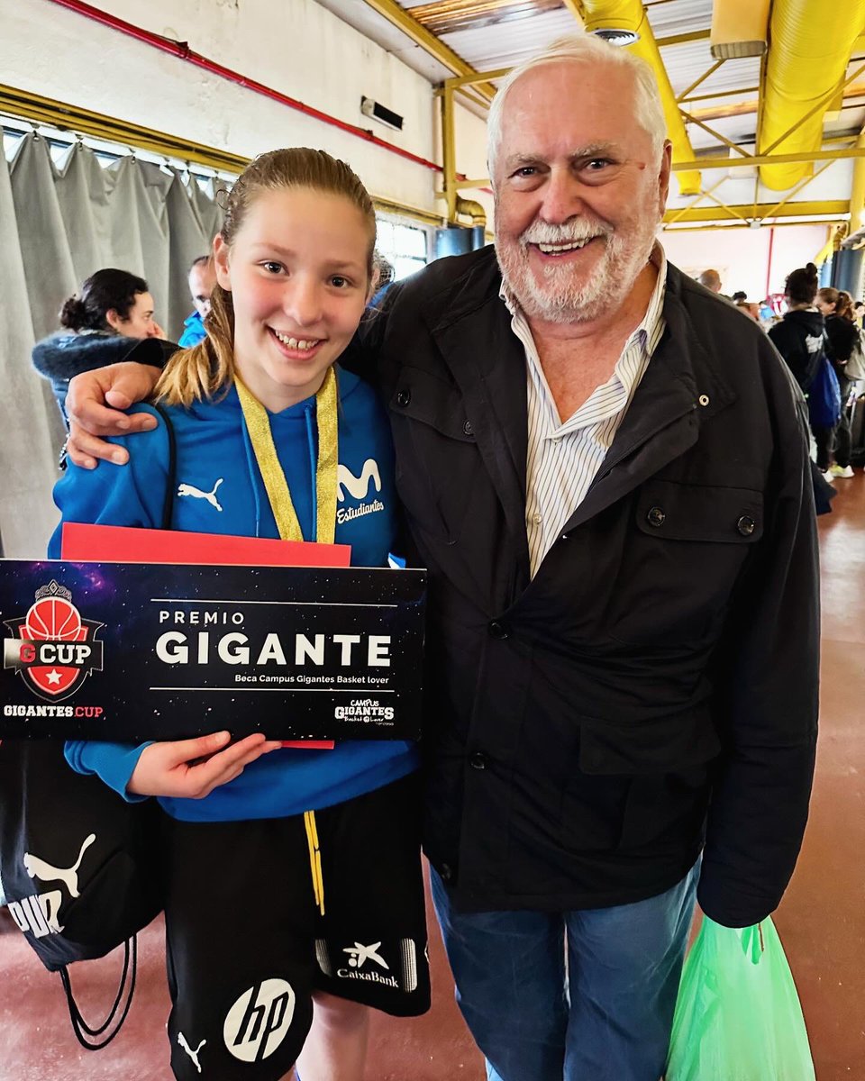 elegasolina's tweet photo. @MovistarEstu minibasket Begoña subcampeón @GIGANTESJunior @GIGANTESbasket @FBMadrid @KelloggsLATAM disputado en  Guadalajara y Mara Díaz Montesdeoca, nuestra nieta MVP del torneo con 92 puntos en 7 partidos, la saga continúa…🏀 🏀🏀 https://t.co/CjAyQDrTET